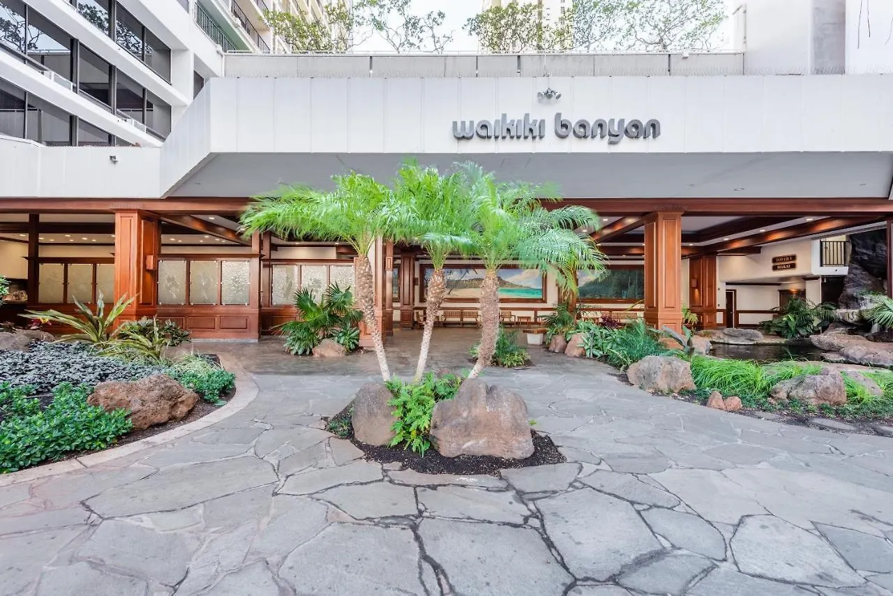 7Th Floor Garden View Condo In Walking Distance To Waikiki Beach Condo Honolulu 0*,